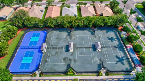 10846 Crystal Ky Ln, Boynton Beach FL exterior