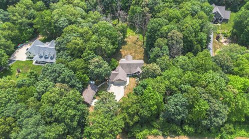 1811 Starr View Ln, Middlevle MI  49333-8066 exterior