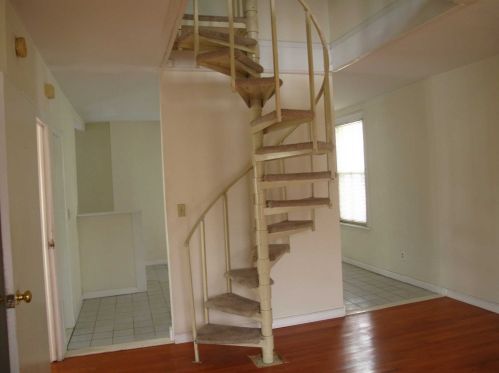 51 Clinton St, Poughkeepsie NY  12601-2500 exterior