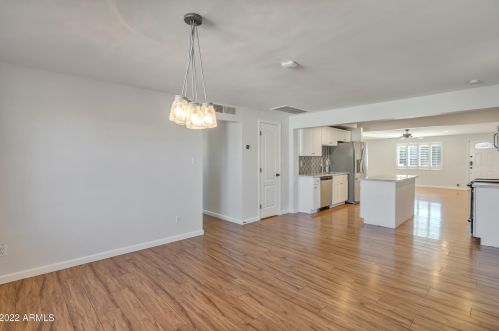 4534 Devonshire Ave, Phoenix AZ 85033-8236 exterior