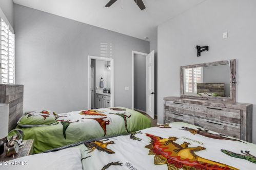 2146 Buena Vis Dr, Chandler AZ 85249-4608 exterior