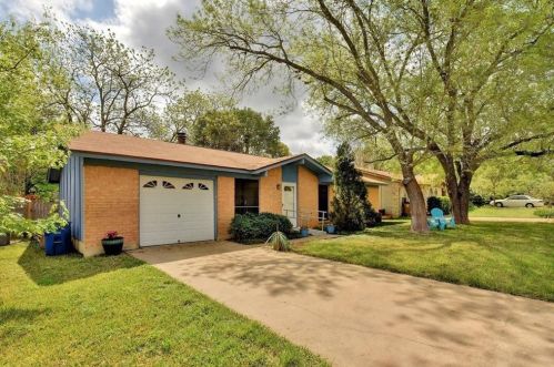 6511 Boleynwood Dr, Austin TX  78745-4833 exterior