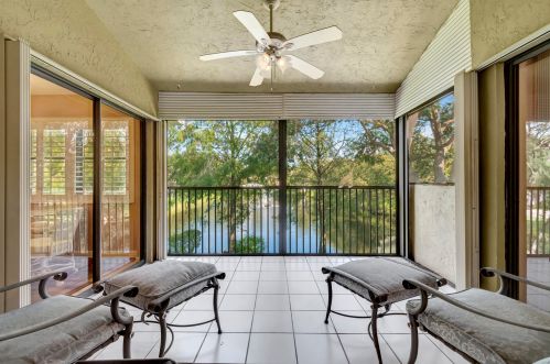 2303 Aspen Way, Boynton Beach FL 33436-6611 exterior