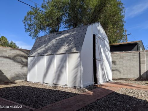 1164 Edgewater Dr, Tucson AZ 85704-2415 exterior