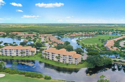 8680 Cedar Hammock Cir, Naples, FL 34112-3321