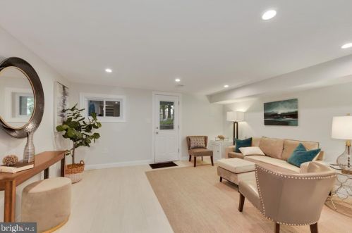 308 Rhode Island Ave, Washington DC  20001-1827 exterior