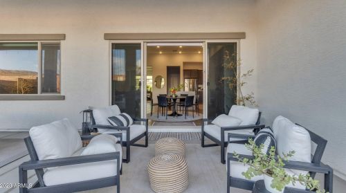 8513 22 Dr, Phoenix AZ 85041-7712 exterior