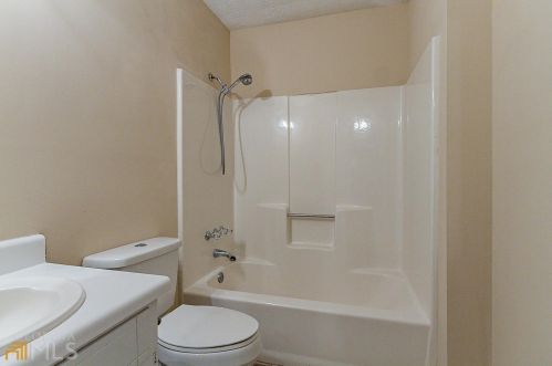 3521 Oakwilde Ct, Lithonia GA 30039-4914 exterior