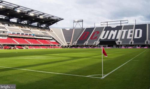 1435 4th St, Washington DC  20024-2200 exterior