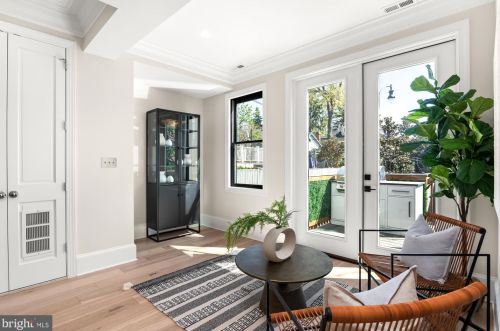 1868 Monroe St, Washington DC  20018-2736 exterior