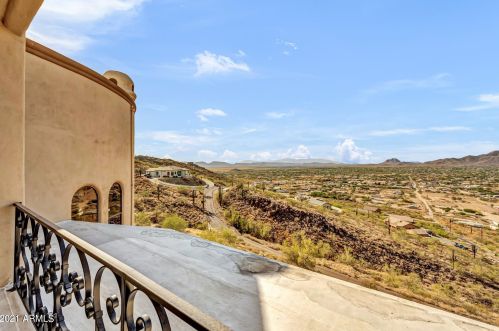 37316 29 Ave, Phoenix AZ 85086-0556 exterior