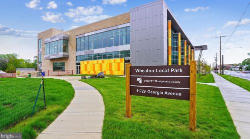 13726 Middlevale Ln, Silver Spring MD 20906-2116 exterior