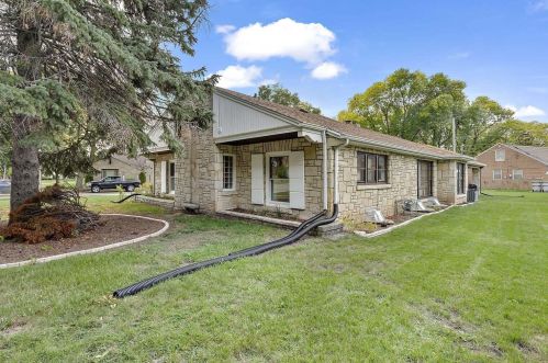 3911 56th St, Milwaukee WI  53220-2632 exterior