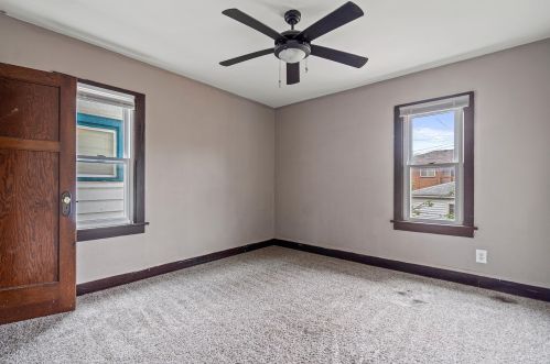 4506 37th St, Milwaukee WI  53209-5910 exterior