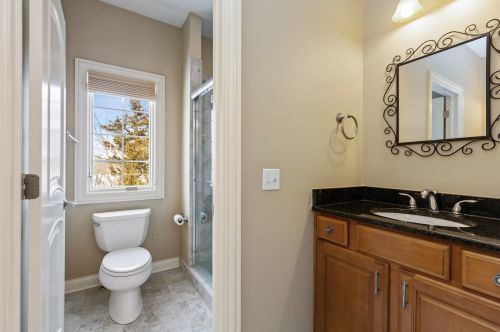 3504 Country Club Rd, Bull Valley IL 60012-2832 exterior