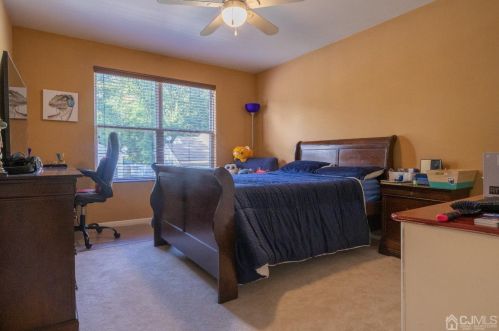 122 Dewolfe St, Edison NJ  08817-5145 exterior