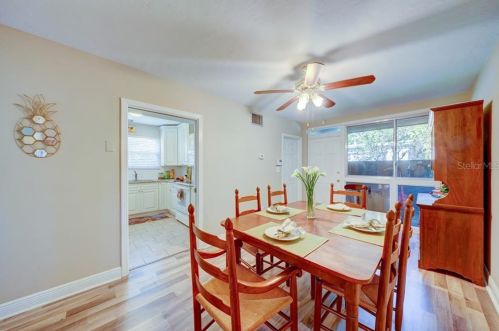 825 Riv Dr, Tampa FL 33617-7864 exterior