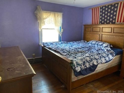 74 Chittenden Rd, Deep River CT 06419-2415 exterior