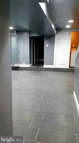 2050 Cambria St, Philadelphia PA 19134-4029 exterior