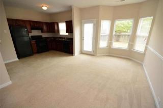 6462 Splitpine Ct, Atlanta GA  30349-9040 exterior