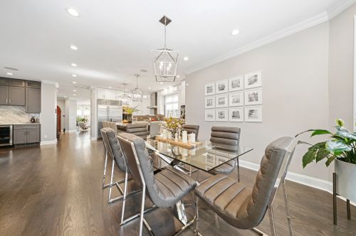 3753 Tripp Ave, Chicago IL 60803-1832 exterior