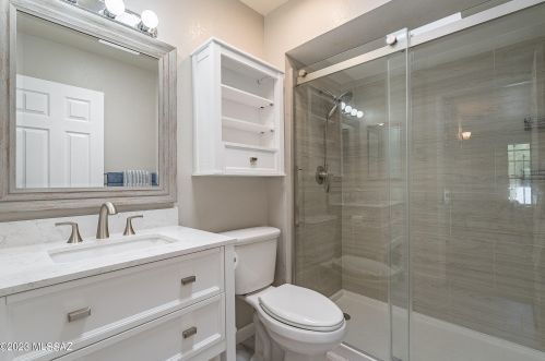 1040 Calle De Ln Temporada, Green Valley AZ 85614-1964 exterior