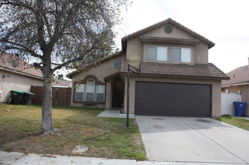 377 Aurora Dr, Perris, CA 92571-2691