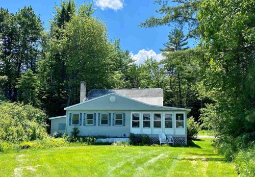 80 Mirror Lake Rd, Carroll, NH 03598