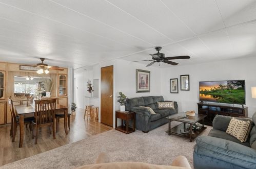 55 Cedar Cir, Folsom CA 95630-1755 exterior