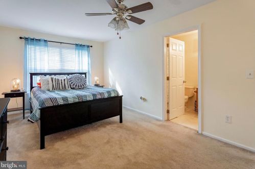 37 Sunnydale Dr, Berkeley Township NJ 08721-1380 exterior