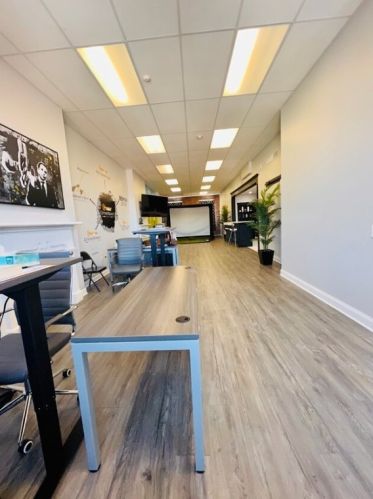 1814 Carson St, Pittsburgh PA  15203-1708 exterior