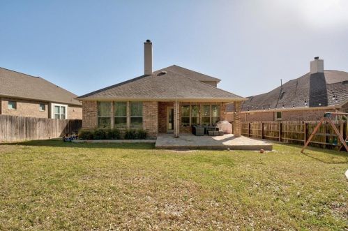 829 Catalina Ln, Austin TX 78737-4715 exterior