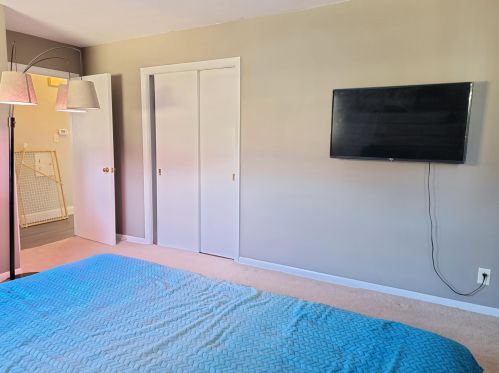 1434 97, Milwaukee WI 53214-4132 exterior