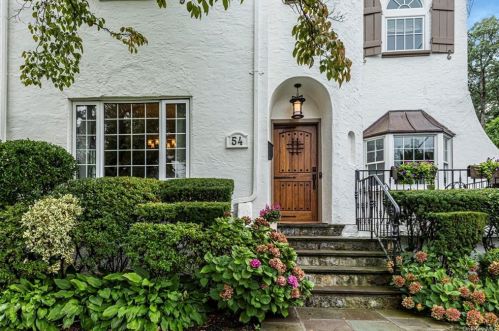 54 Carwall Ave, Mount Vernon, NY 10552-1212