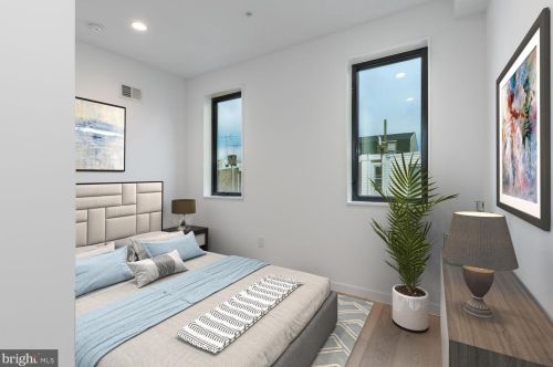 2526 Gordon St, Philadelphia PA 19132-4217 exterior