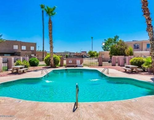 4005 44th St, Phoenix AZ  85040-2001 exterior