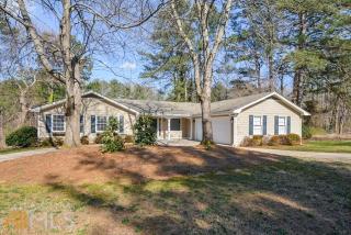 2875 Indian Trail Dr, Tucker, GA 30084-1704