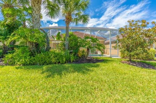 7529 Garibaldi Ct, Naples FL 34114-2642 exterior