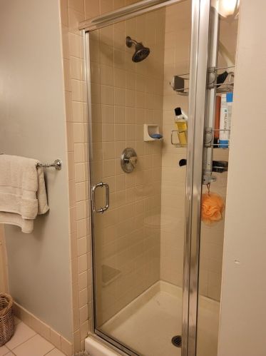 15 Lapis Cir, Town Center NJ 07052-2160 exterior