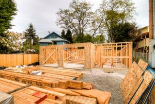 4022 30th Ave, Seattle, WA 98108-1686