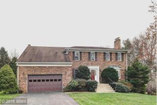 10503 Mount Sunapee Rd, Vienna, VA 22182-1525
