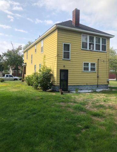 478 Erickson St, Meskegon, MI 49442-1147