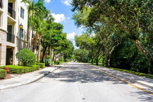 1333 Piazza Delle Pallottole, Boynton Beach FL 33426-8275 exterior