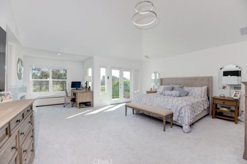 12080 Riviera, Tustin CA  92782-1203 exterior