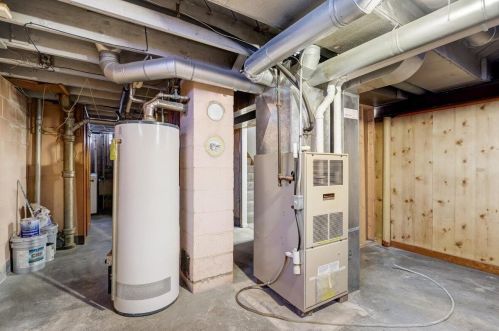 2350 57th St, Milwaukee WI  53219-2214 exterior