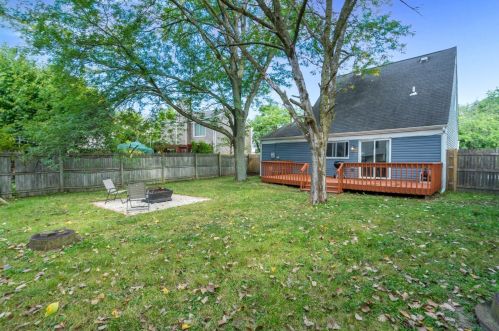 913 59 Pl, Gary IN 46410-2419 exterior