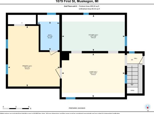 1079 1st St, Meskegon MI  49440-1435 exterior