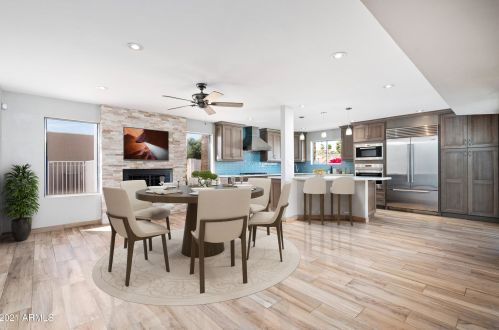 14802 3rd Ave, Phoenix AZ 85027-4747 exterior