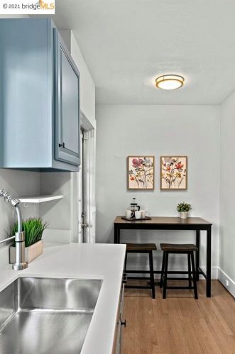 1728 Acton St, Berkeley CA 94702-1913 exterior