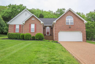 408 Spring Hill Dr, Smyrna, TN 37167-6390